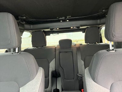 2025 Ford Bronco Base
