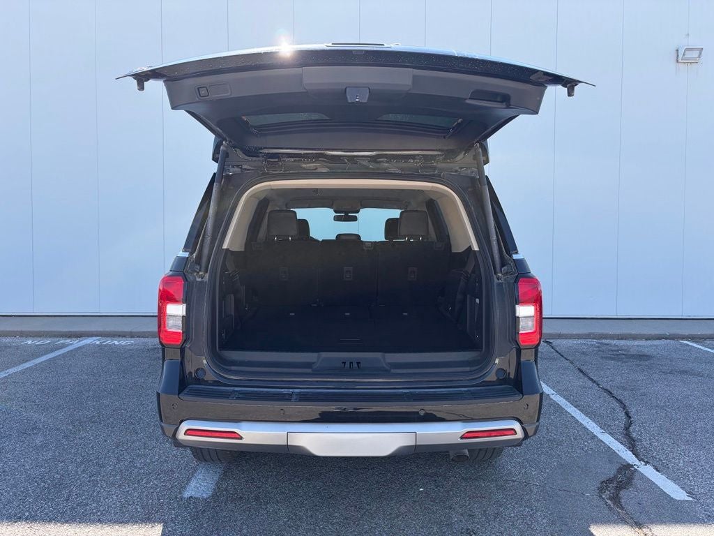 2023 Ford Expedition XLT