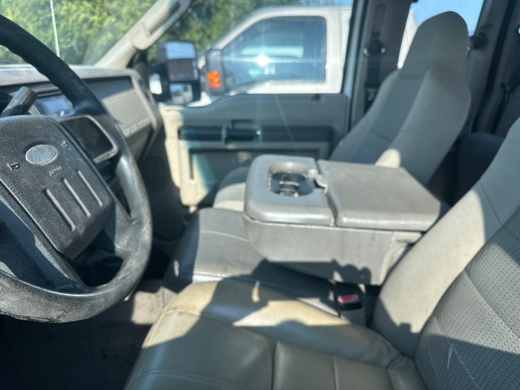 2009 Ford F-350SD XL