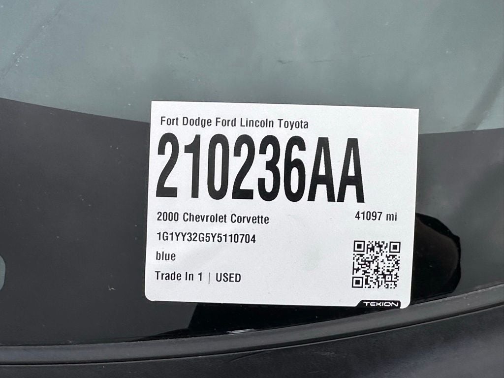 2000 Chevrolet Corvette Base