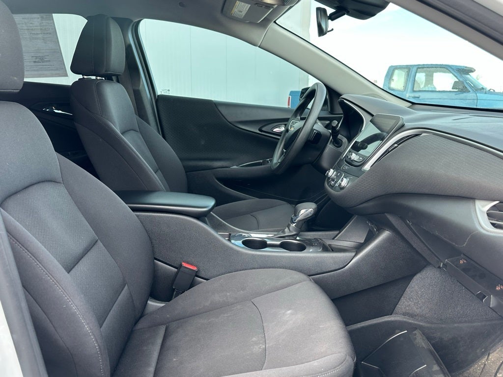 2024 Chevrolet Malibu LS 1LS