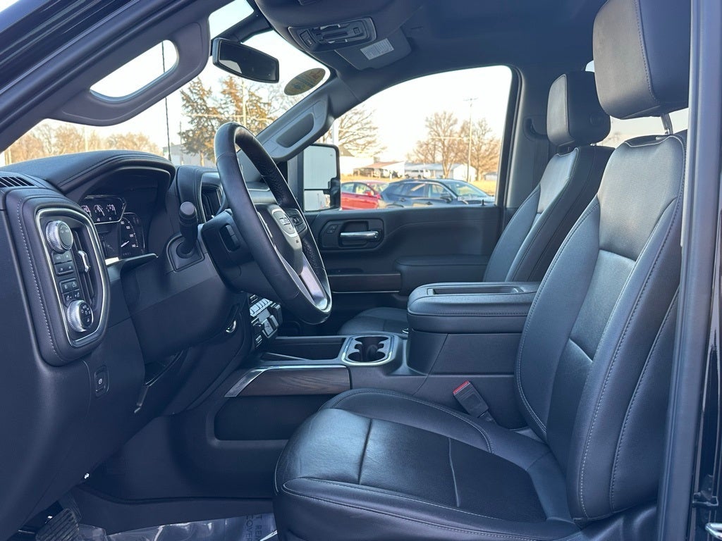 2022 GMC Sierra 2500HD SLT