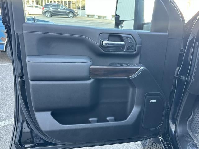 2022 GMC Sierra 2500HD SLT