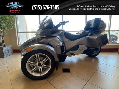 2011 Can-Am Spyder Base
