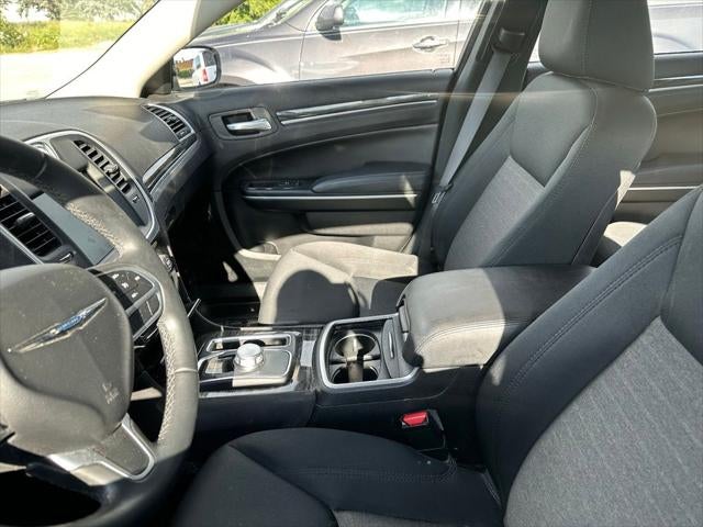 2019 Chrysler 300 Touring