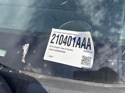 2013 Chrysler Town & Country Touring-L