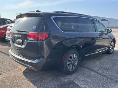 2020 Chrysler Pacifica Touring L Plus