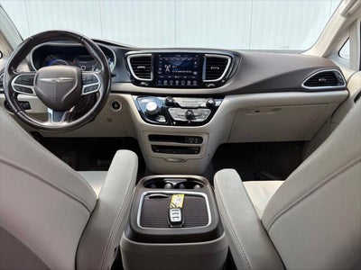 2020 Chrysler Pacifica Touring L Plus