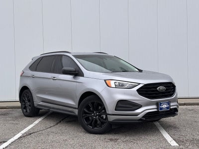 2022 Ford Edge SE