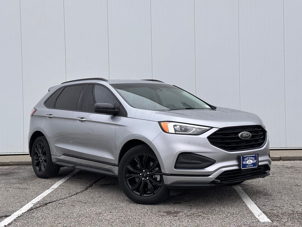 2022 Ford Edge SE