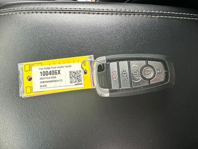 2023 Ford Edge Titanium