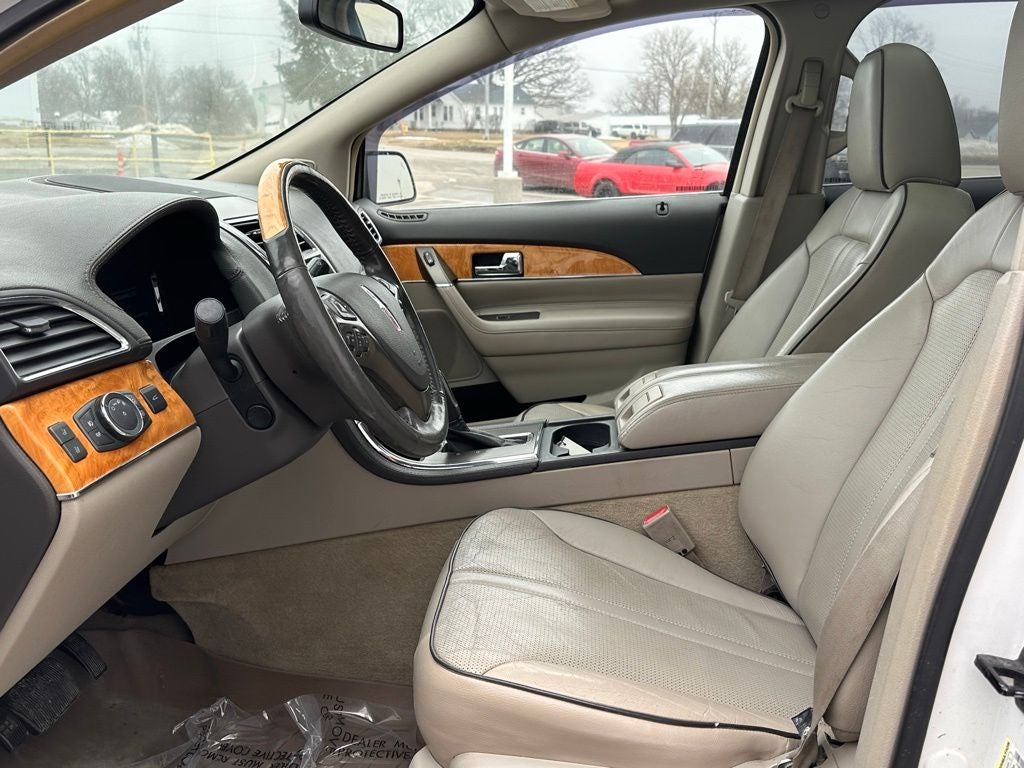 2011 Lincoln MKX Base