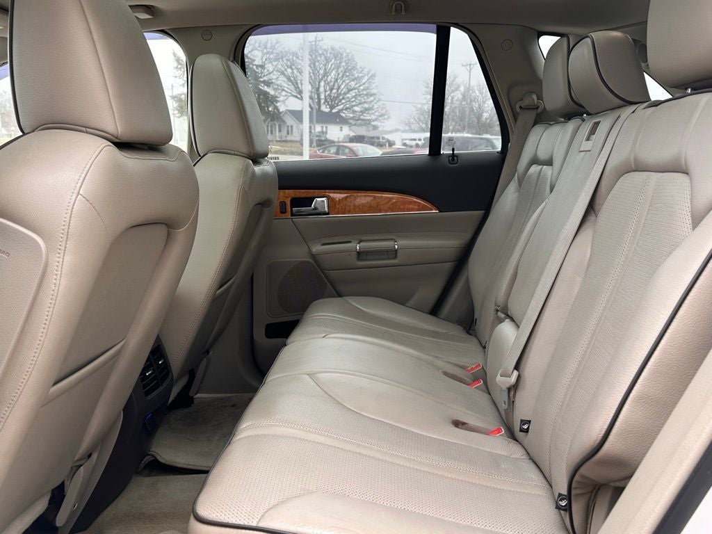 2011 Lincoln MKX Base