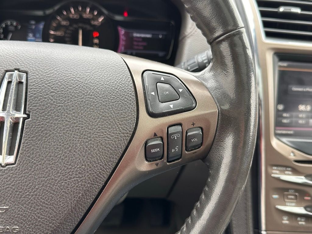 2011 Lincoln MKX Base