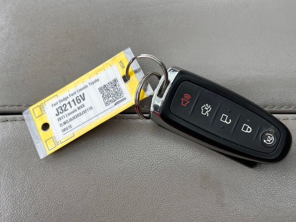 2011 Lincoln MKX Base