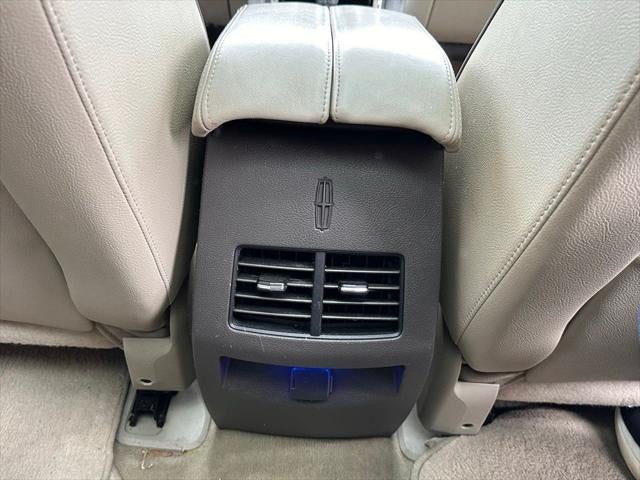 2011 Lincoln MKX Base