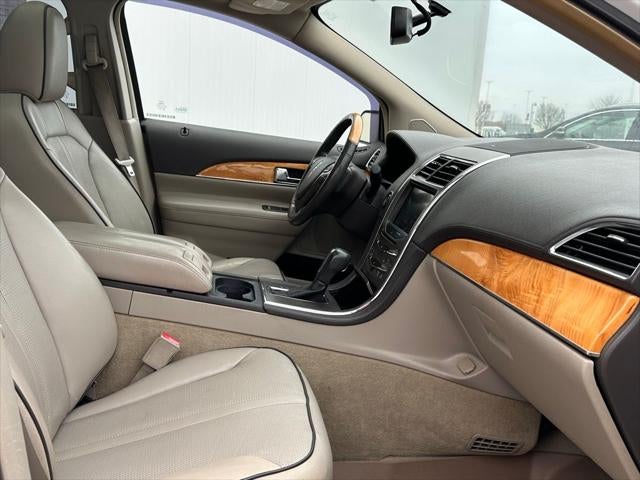 2011 Lincoln MKX Base