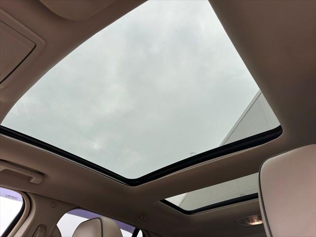 2011 Lincoln MKX Base