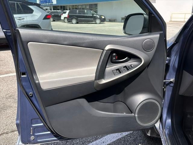 2011 Toyota RAV4 Limited