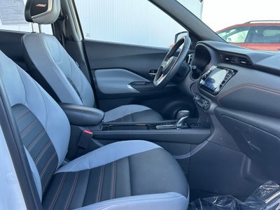 2021 Nissan Kicks SR