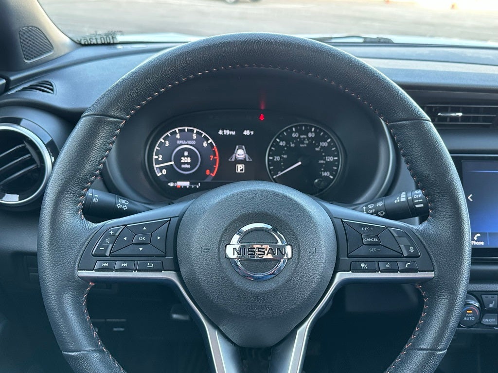 2021 Nissan Kicks SR