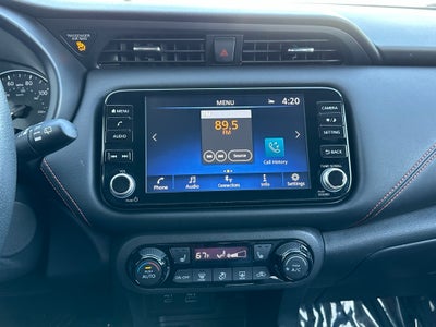 2021 Nissan Kicks SR