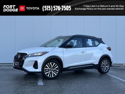 2021 Nissan Kicks SR