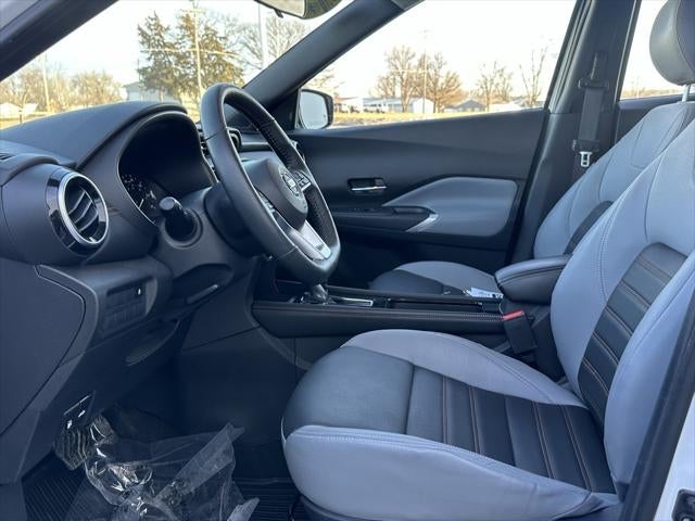 2021 Nissan Kicks SR