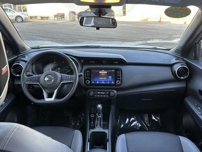2021 Nissan Kicks SR