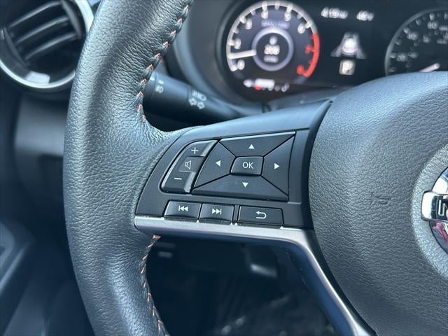 2021 Nissan Kicks SR