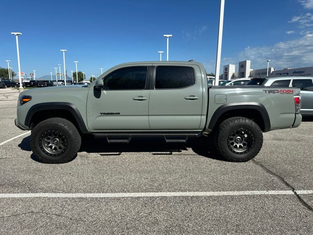 2022 Toyota Tacoma TRD Off-Road V6