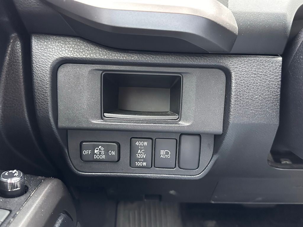 2018 Toyota Tacoma Limited V6