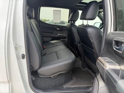 2022 Toyota Tacoma Limited V6