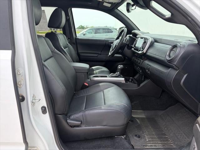 2022 Toyota Tacoma Limited V6