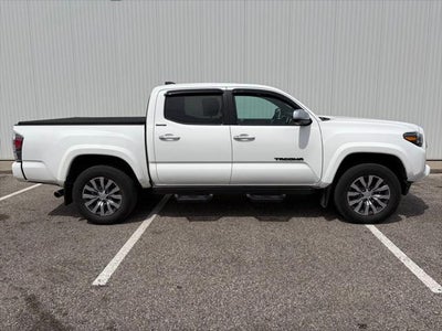 2022 Toyota Tacoma Limited V6