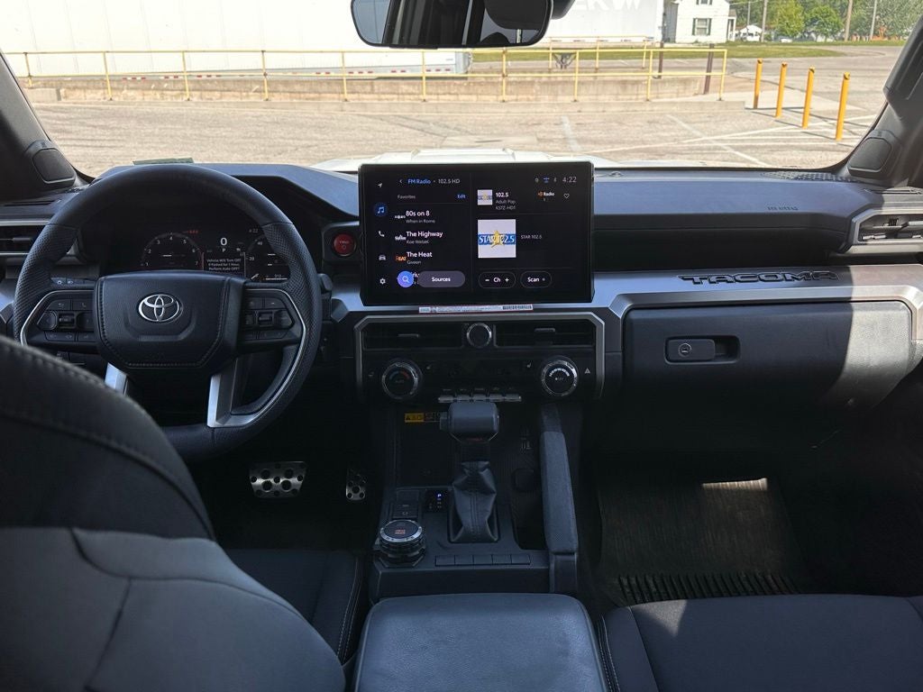 2025 Toyota Tacoma Hybrid TRD Sport
