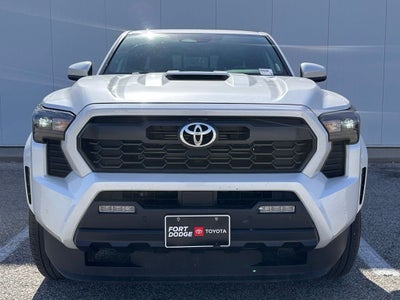 2025 Toyota Tacoma Hybrid TRD Sport