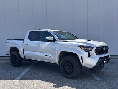 2025 Toyota Tacoma Hybrid TRD Sport