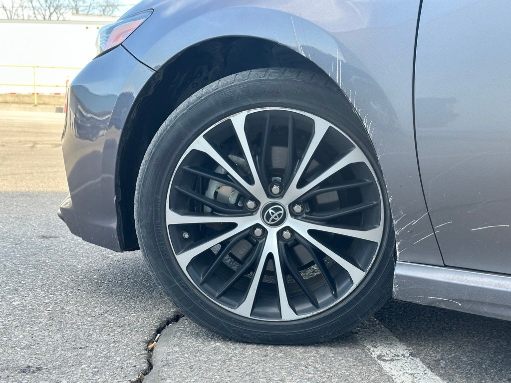 2019 Toyota Camry LE