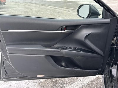 2019 Toyota Camry Hybrid LE