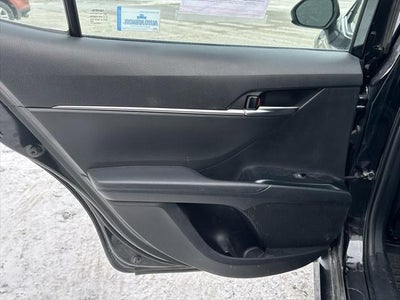 2019 Toyota Camry Hybrid LE