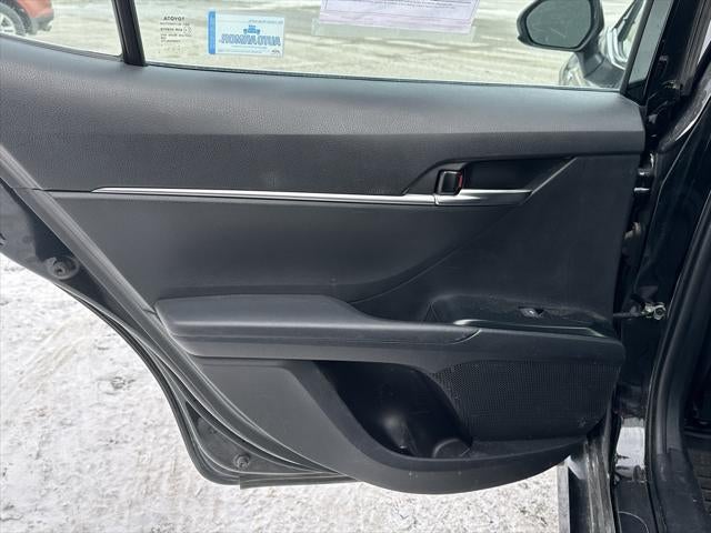 2019 Toyota Camry Hybrid LE