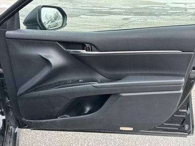 2019 Toyota Camry Hybrid LE