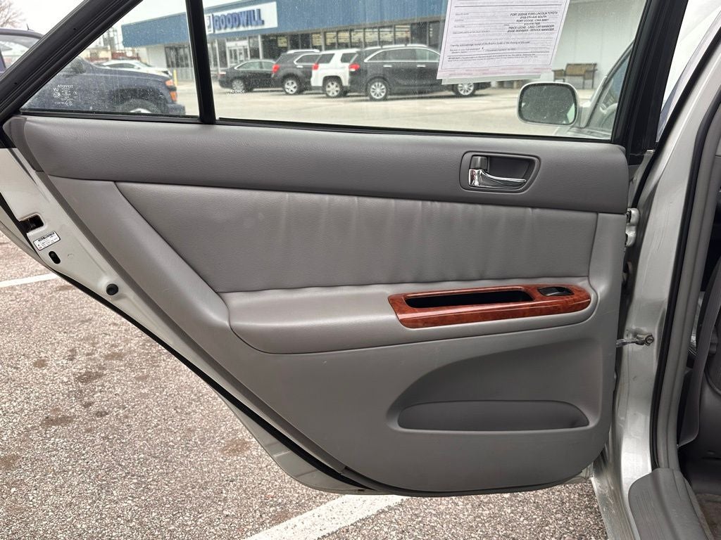 2003 Toyota Camry LE