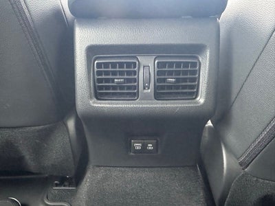 2025 Toyota Camry SE Hybrid