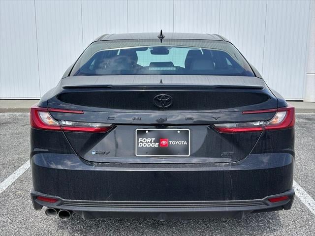 2025 Toyota Camry SE Hybrid