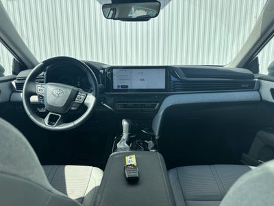 2025 Toyota Camry XLE