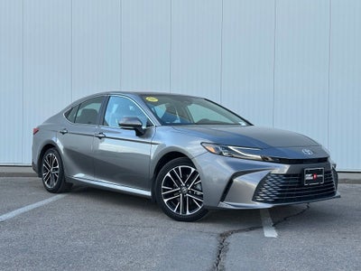 2025 Toyota Camry XLE