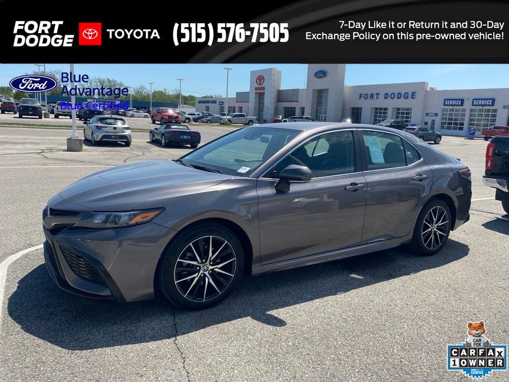 2023 Toyota Camry SE