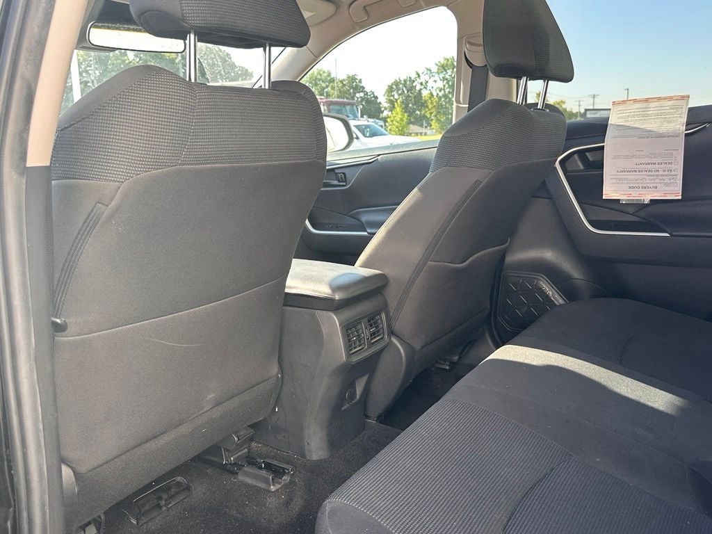 2023 Toyota RAV4 Hybrid LE